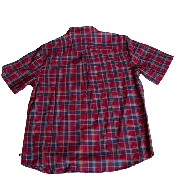 👛 (ANY 2/$25) WINDRIVER Red Plaid Short Sleeve Shirt NWT - Picture 3 of 10
